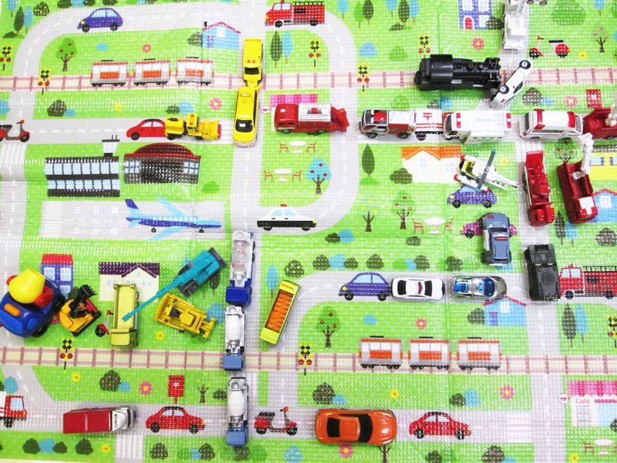 100円ショップ玩具 店頭用PR動画 プチタウン- YouTube