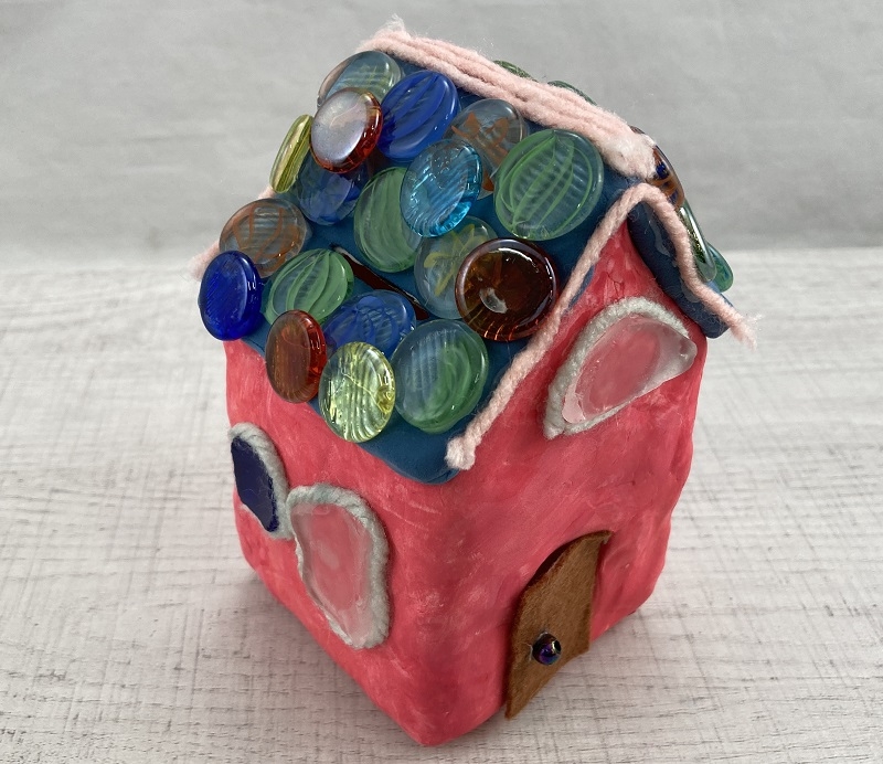 夏休みの自由研究にお菓子の空き箱を使って楽しい工作！明治の工作名人LABのご紹介お菓子と、わたし