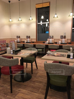 ファミレス 建物の写真素材 - PIXTA