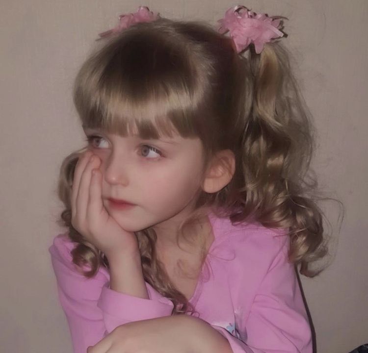 ハイビスカス 海外ガールアイコンTikTok