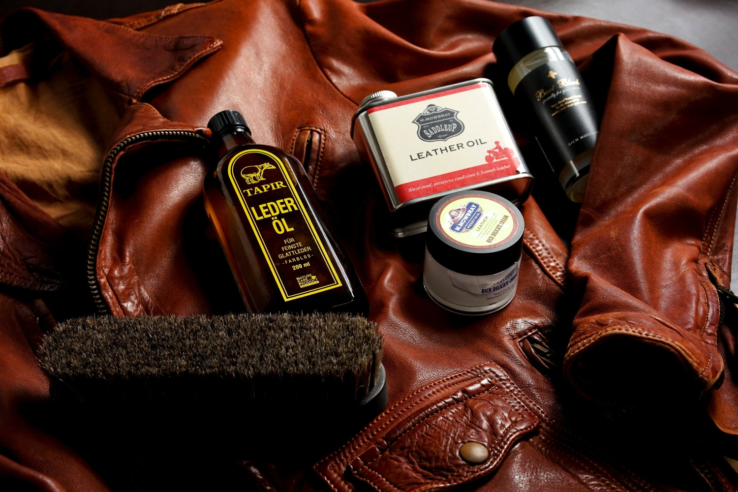 レザークラフト顔料系着色剤３ 染めQ をヌメ革に塗ってみた