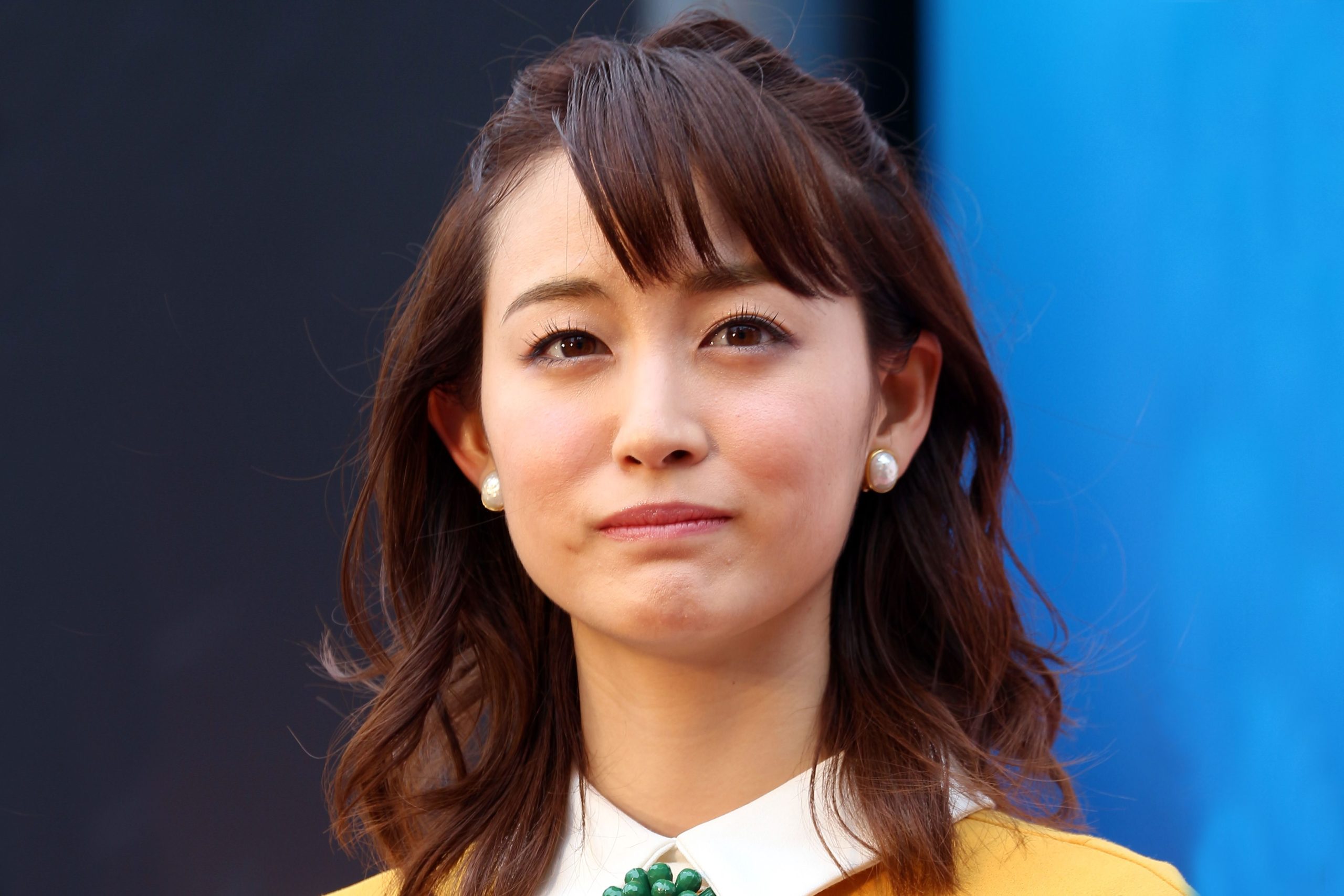 男女ウケ抜群！ フリーアナウンサー新井恵理那さんの“血色美肌”メイクの秘密を公開 | マキアオンライン(MAQUIA ONLINE)