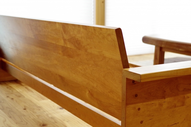 木工職人が教えるワトコオイルの基本の塗り方と、より丁寧な塗り方となりのカインズさん