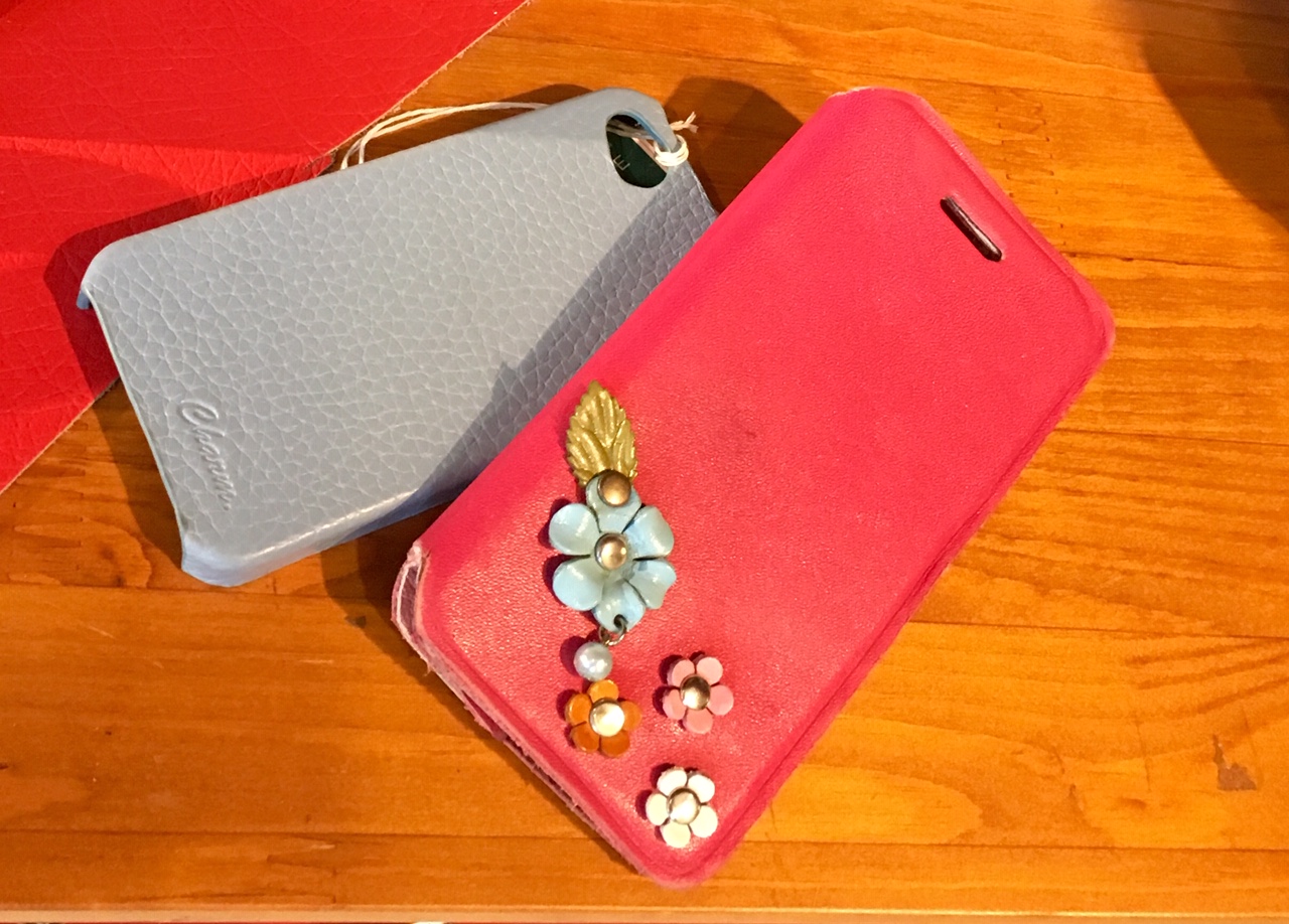 ヌメ革丨全機種対応スマホケース すぽっと spot 手縫い 手作り iPhone17 Pixel10 他そぞのぼ草木染め革財布・バッグ・スマホケース全品送料無料