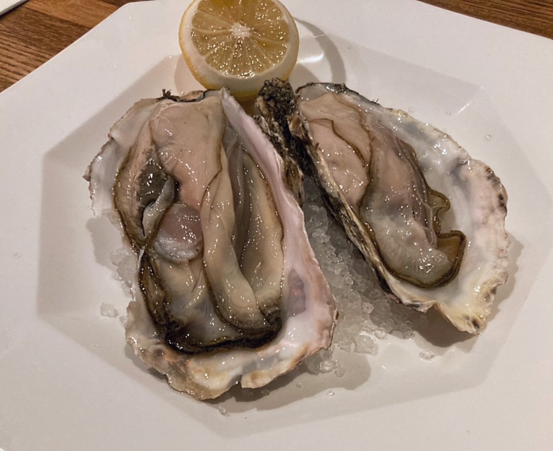 今年初めてのエロ食材こと生牡蠣食す｜女性用風俗・女性向け風俗なら【東京秘密基地本店】