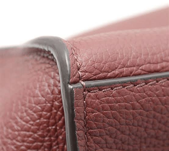 後悔しないための革選びPART6染め方一つで、こんなにも差が生まれます。好みの革製品を見つけるために知っておくべき染色方法３パターン。sot ソット 公式サイトオンラインストア