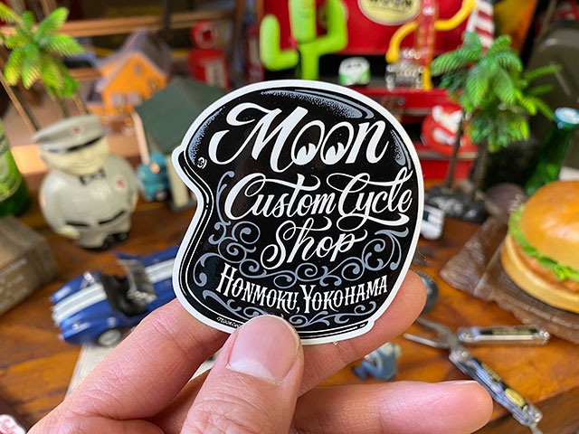 ヘルメットオリジナルステッカ