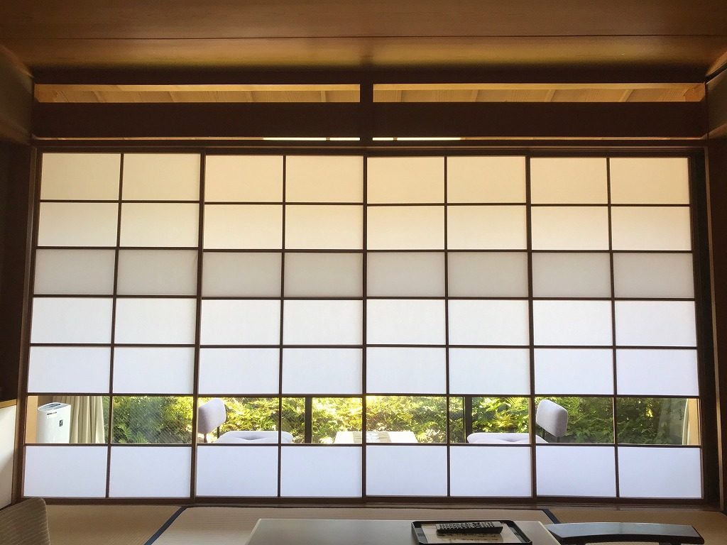 こだわりの障子 , 今回のマンションリノベ事例で, 採用している障子の特徴についてお話ししています。,この投稿が気に入ったら、いいね、フォローお願いします。, ーーー, 住まい設計工房 @sumai.sekkei , 京都・滋賀・大阪の注文住宅,京町家リノベーション, 良い空間は人それぞれ, 結果、唯一無二となる。, ーーー,住まい設計工房注文住宅ハウスメーカー住宅設計