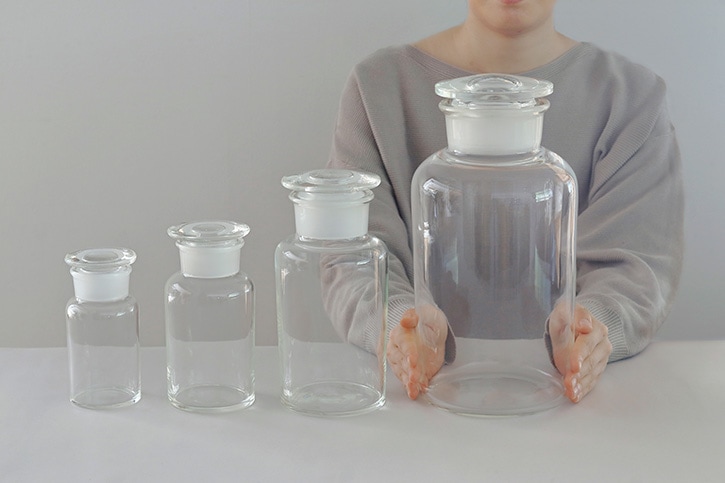 透明ガラス瓶の販売店手作り化粧品のボトル・容器 - オレンジフラワ