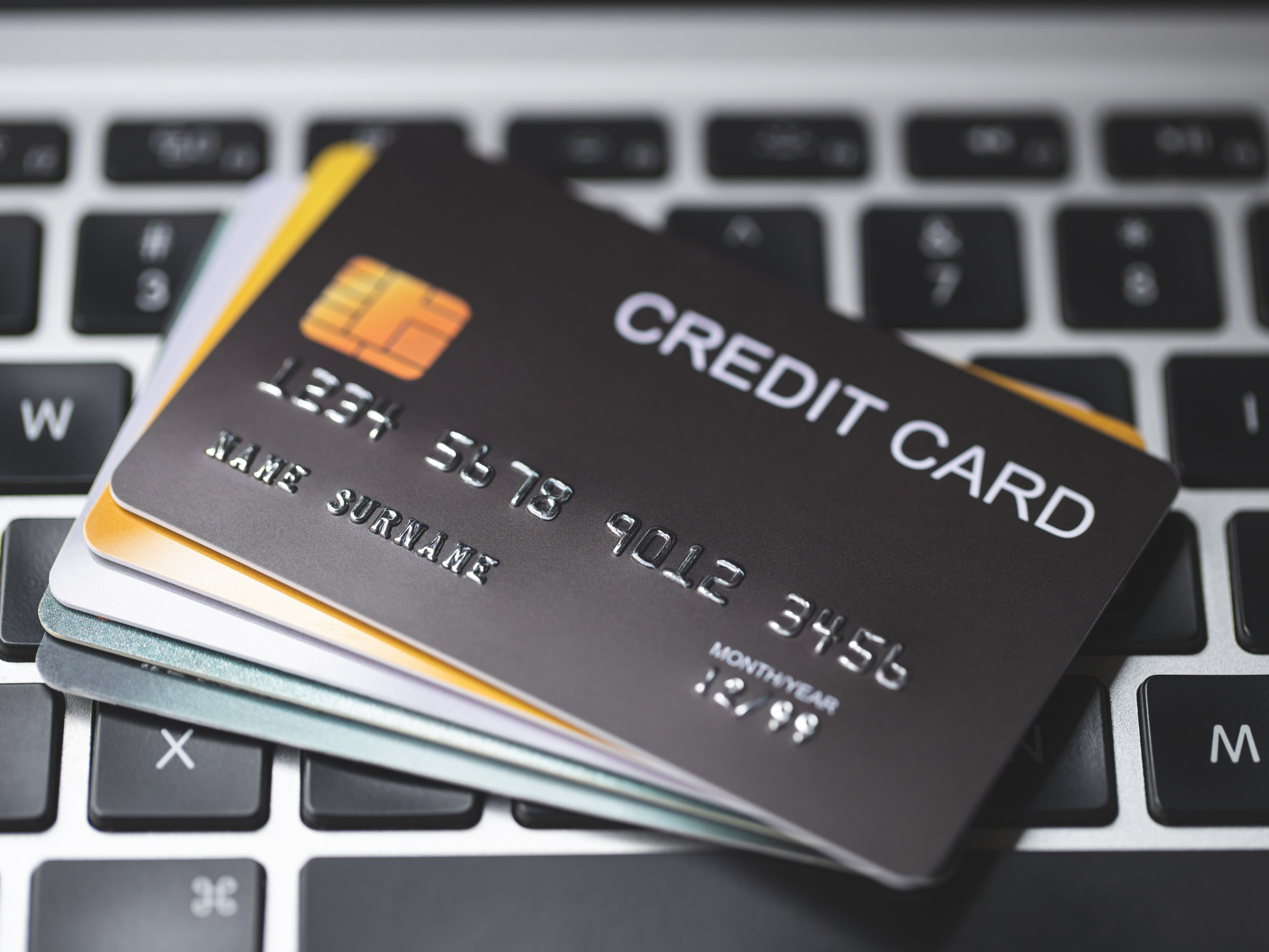 ≪デザイン重視≫アニメコラボのかっこいいクレジットカードまとめクレジットカード取材班 – 高還元率・発行スピード・限度額・マイル等ランキング