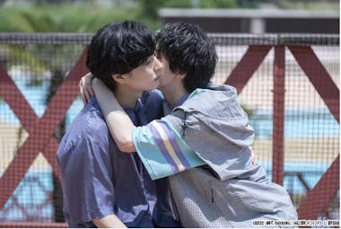 キスの場所の意味は？ キスする部位で分かる男性の心理や感情｜「マイナビウーマン」