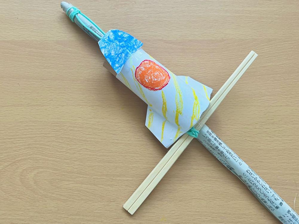 トイレットペーパーの芯でできる、可愛いおさかなさんの作り方ほいくびより