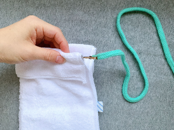 社名入りタオルをハギレでリメイク☆くらし☆ハッピ