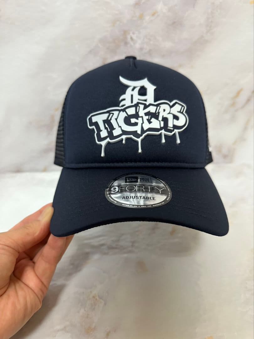 9THIRTY オールオーバー グラフィティ マルチロゴ ホワイトニューエラオンラインストア