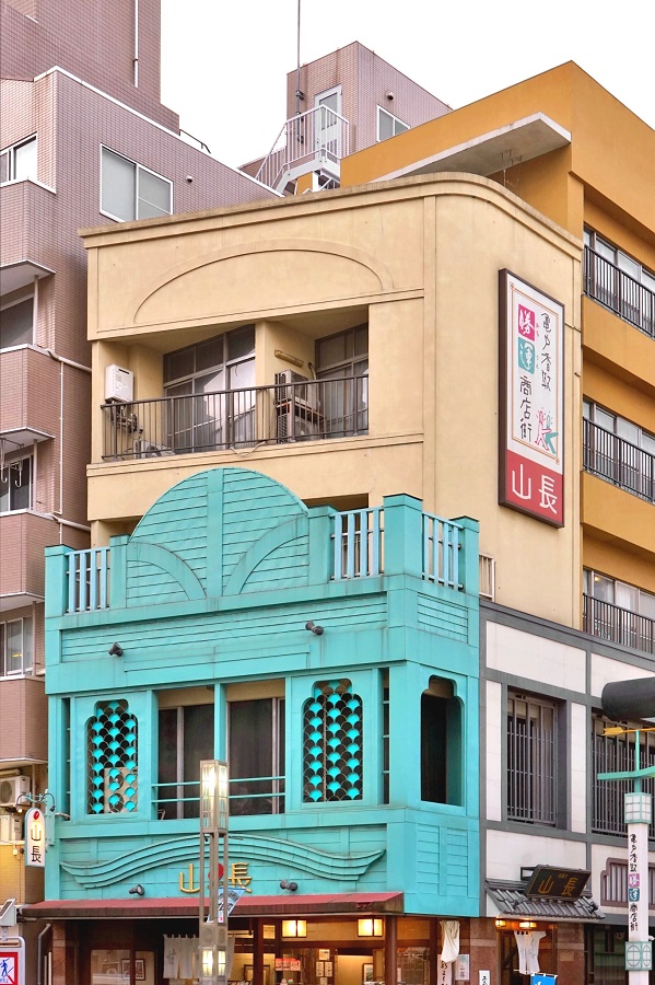 015 商店街のゲート