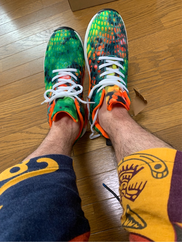 緑とオレンジを混ぜると何色TikTok