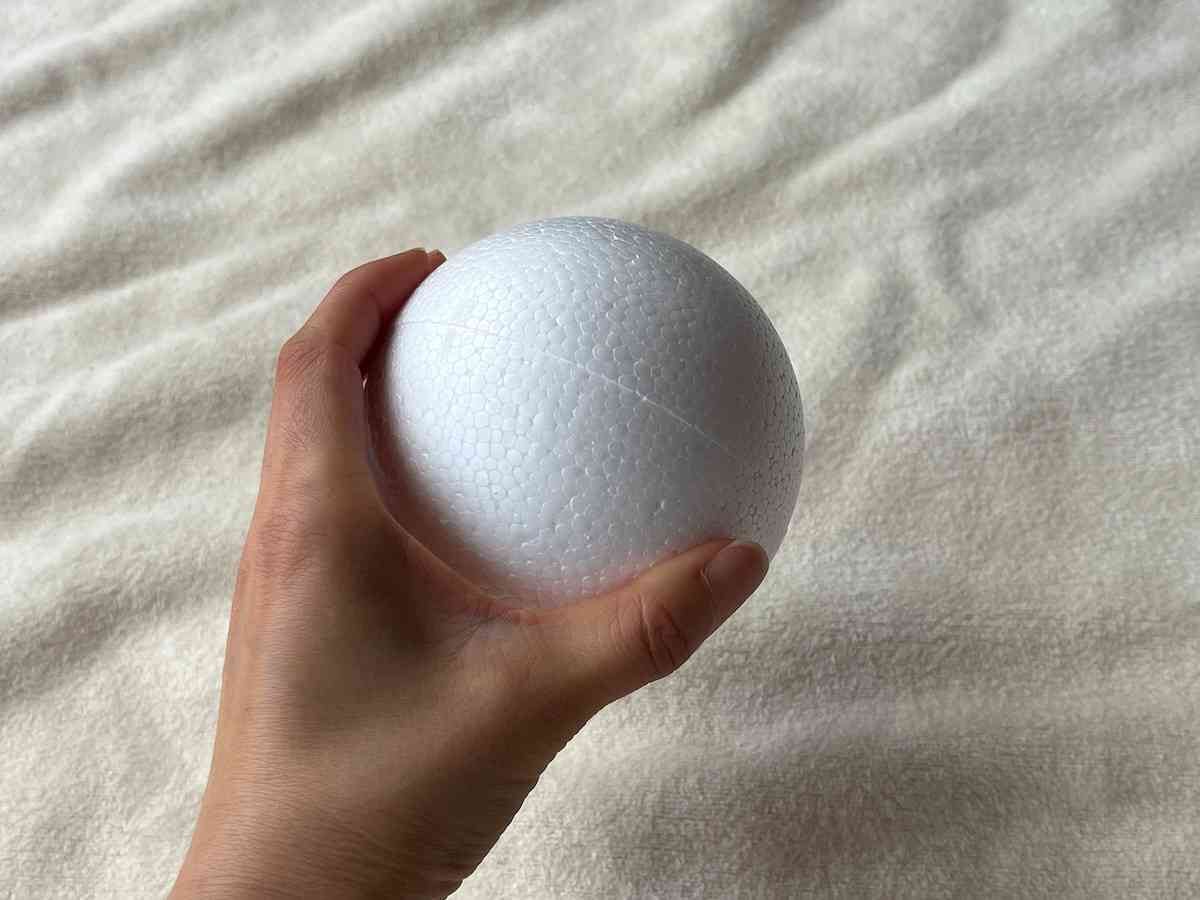 発泡スチロール 素材 『素ボール 真球型 直径60mm 1個入り S60-1』 フラワー,発泡スチロール,素ボール各種ホビー材料の通販「ユザワヤ公式ネットショップ」