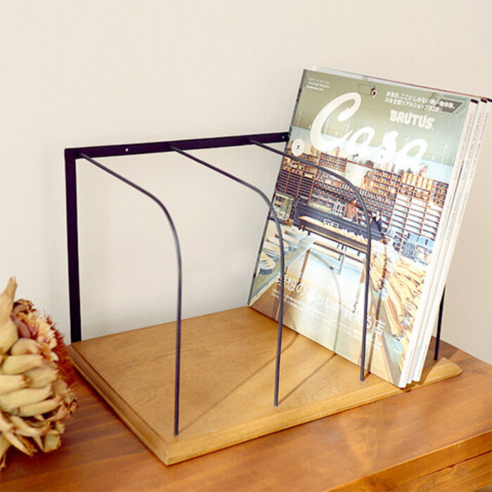 楽しく快適な読書ライフのために。おしゃれな「ブックスタンド」を活用しようキナリノ