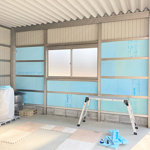 森の家セルフビルド根太張り・断熱材スタイロフォーム編自分でつくる森の暮らしレポート⑭森プラス二拠点生活セカンドライフ移住サポート森を拠点に働き暮らすライフスタイル提案小諸佐久東御