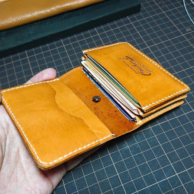 自作型紙 スリムな名刺・カード入れを作製