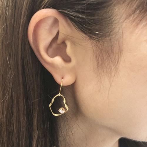 半田 気軽に♪色ガラスアクセサリーづくり ファミリー・カップルにおすすめギャラリーイリマル - じゃらん遊び体験