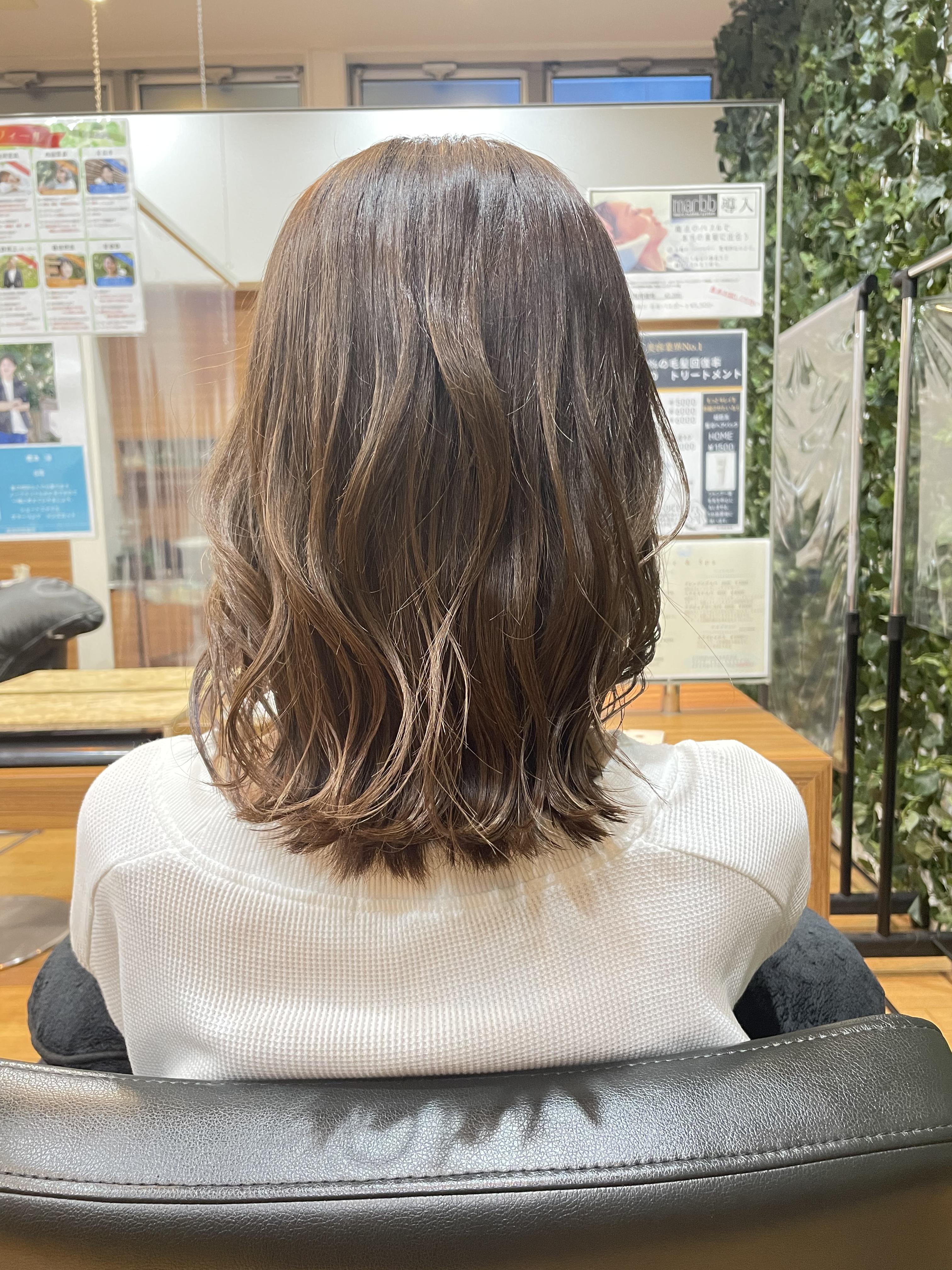 ポイントカラー│髪質・骨格に合わせたヘアスタイルをデザインする松本市の美容室 Coni コニNoci ノチ