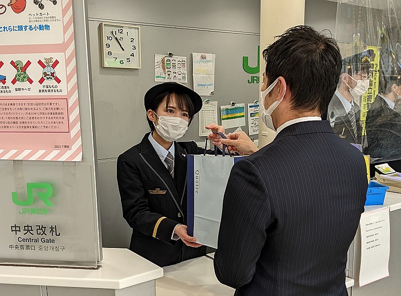 JR東日本、ネット購入のお土産を駅改札で受け取り、上野駅で試験実施｜トラベルボイス（観光産業ニュース）