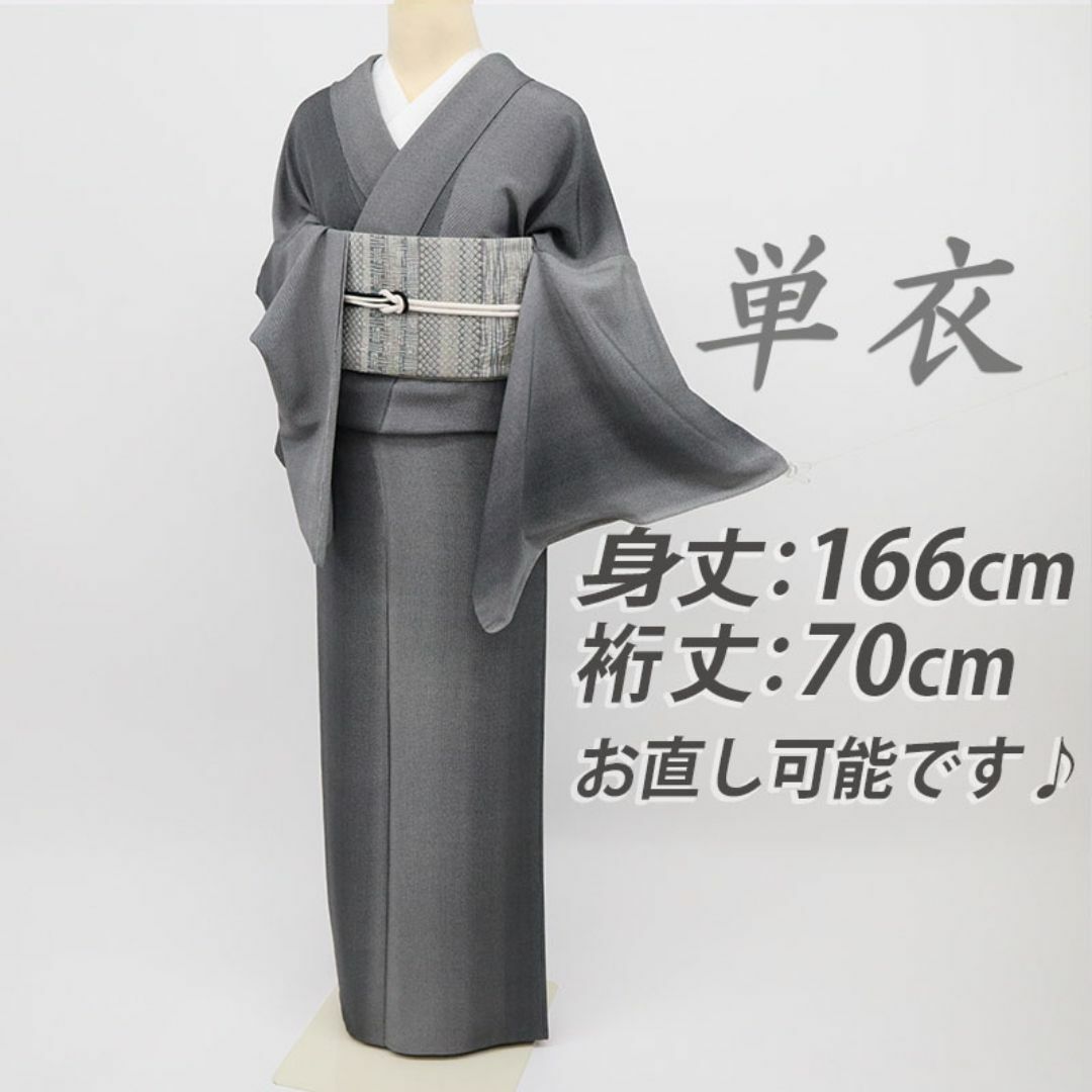 ブラックアンドグレーです✨ 手の甲に菊の花を彫り始めました😊 今回の作業は筋だけ彫って、 前回彫った指の色飛びを直しました。 次回からボカシと色を入れていきます。お疲れさまでした😆 差し入れのコーヒー☕ありがとうございました❤️blackandgreytattoo