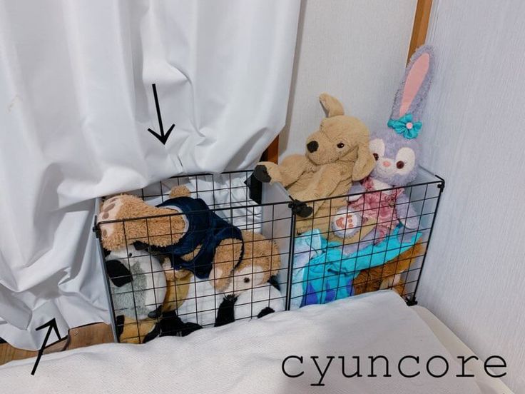 ぬいぐるみ収納のスッキリ片付くアイデア8選！100均やニトリの厳選アイテムとダニ対策方法 - ソレドコ