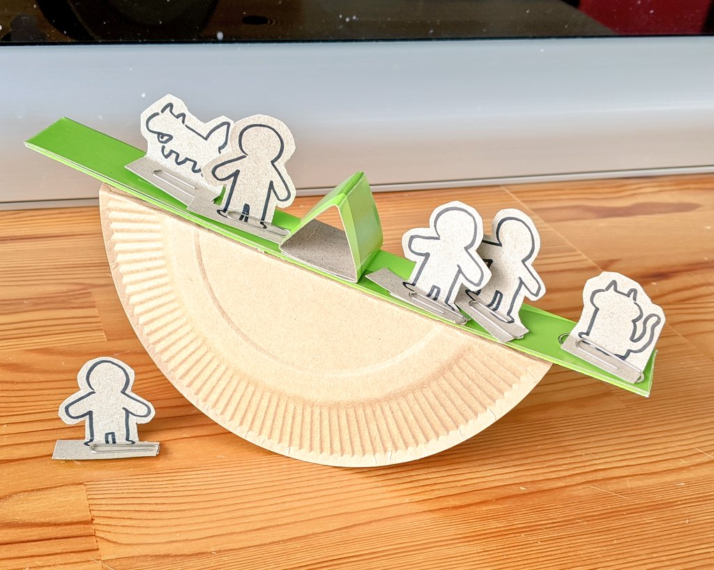 1950;丸太シーソー修理完: 元気里山日報