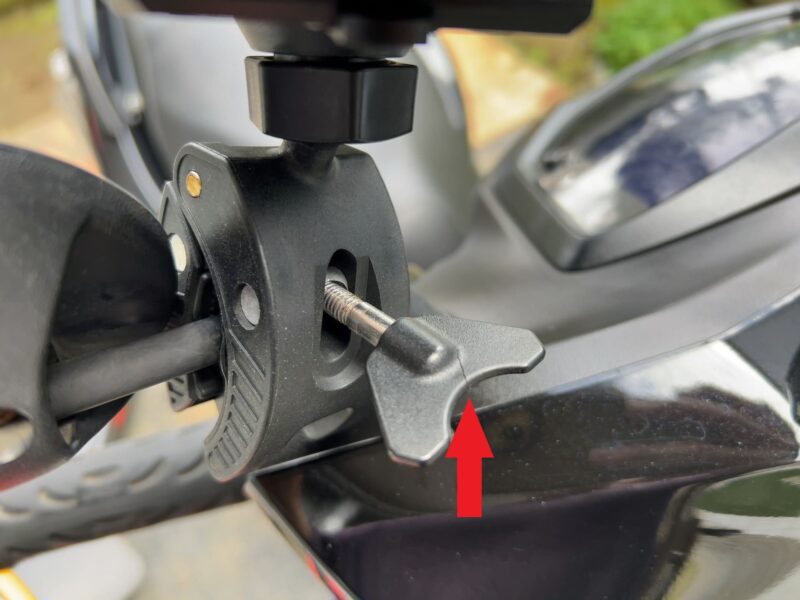 バイク・自転車の両方におすすめ！ウーバーイーツ配達でカエディア kaedear のスマホホルダーを使ってみた感想