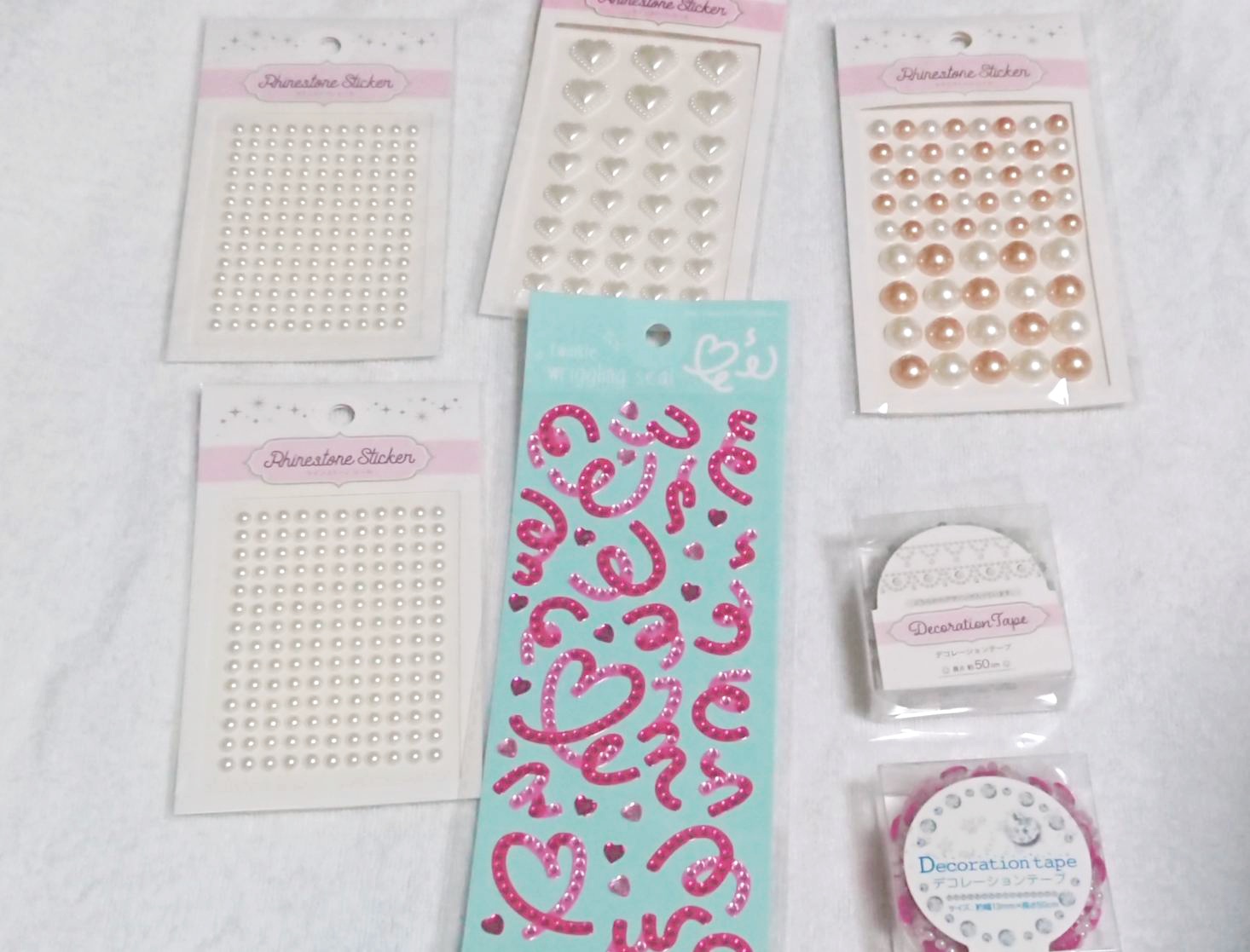 100均のみ 貼るだけ簡単！キラキラ硬質ケースデコ・トレカデコの作り方