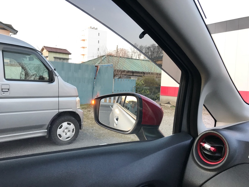 失敗です ガラス「タイルコースター」を手作りするよ。流行りのダイソー 100均 DIYにチャレンジ 作り方rooms19