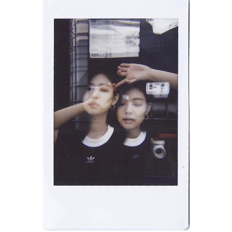 話題のデジカメ風撮影を今すぐ取り入れたいなら？今っぽく撮れるCCDフィルターを搭載した無料アプリ5選 - isuta イスタ-私の“好き”にウソをつかない