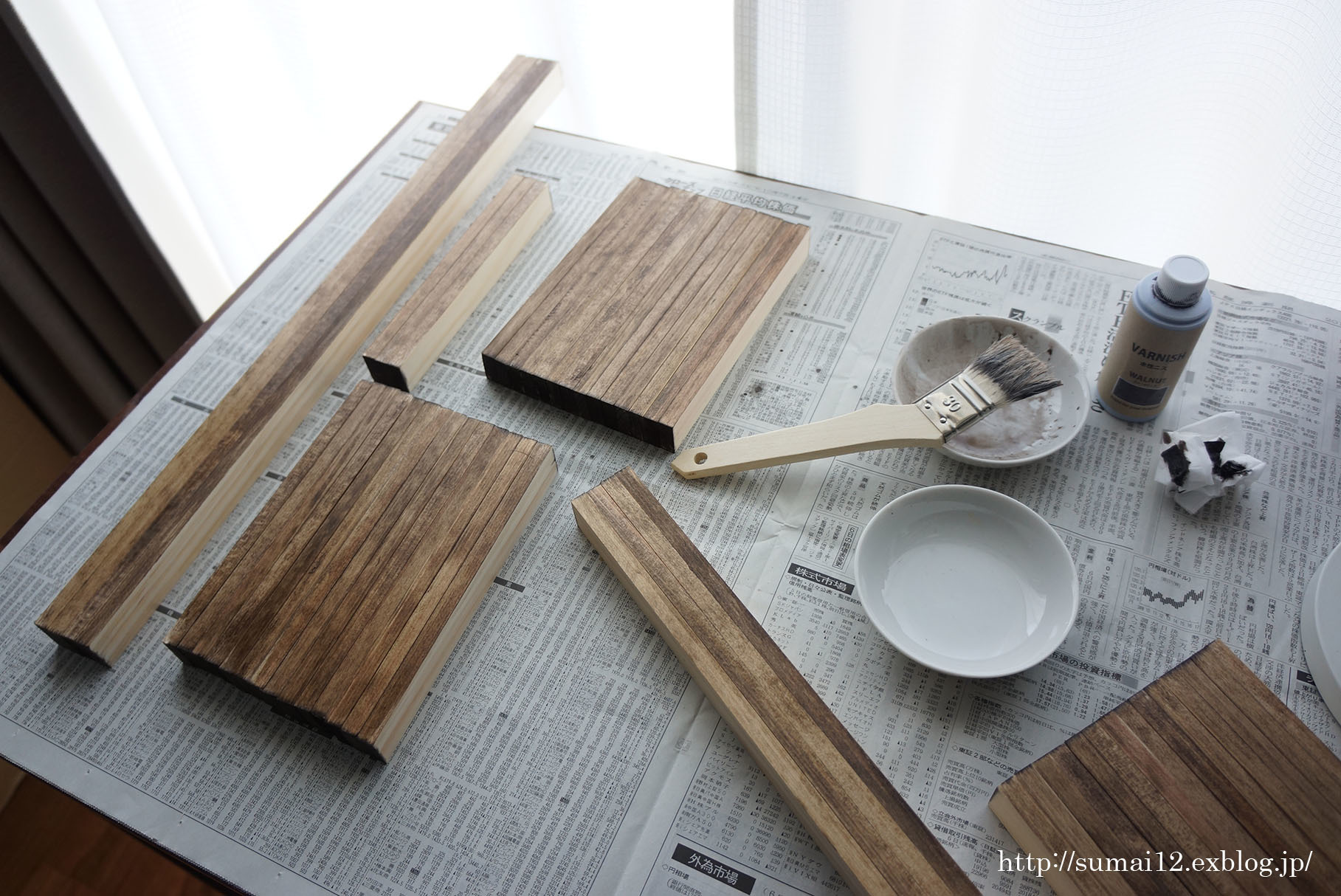 セリア100均水性塗料のカラーバリエーションを一挙ご紹介