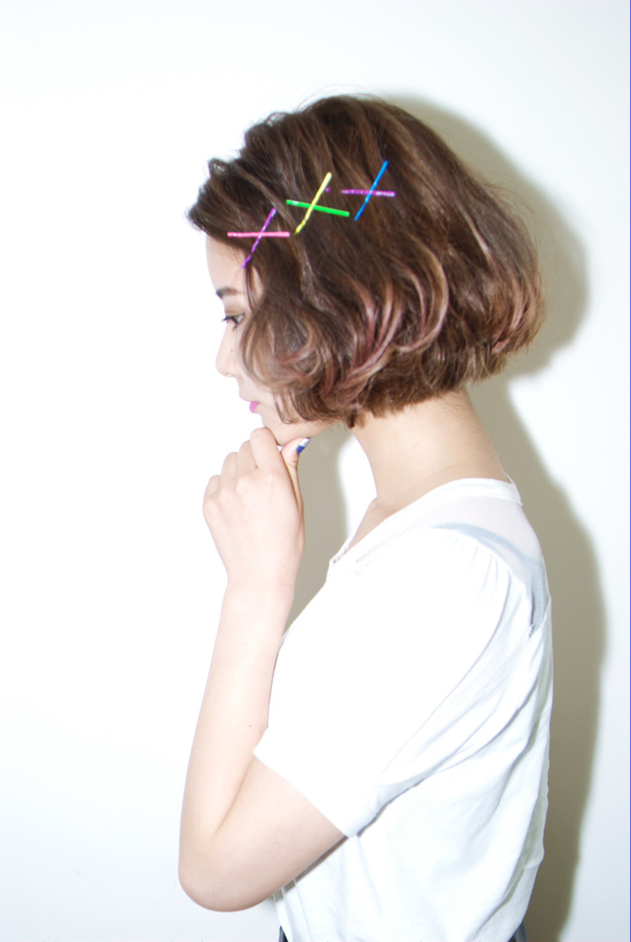 ヘアピン 留め方髪を上手にアレンジする使い方とコツ教えます