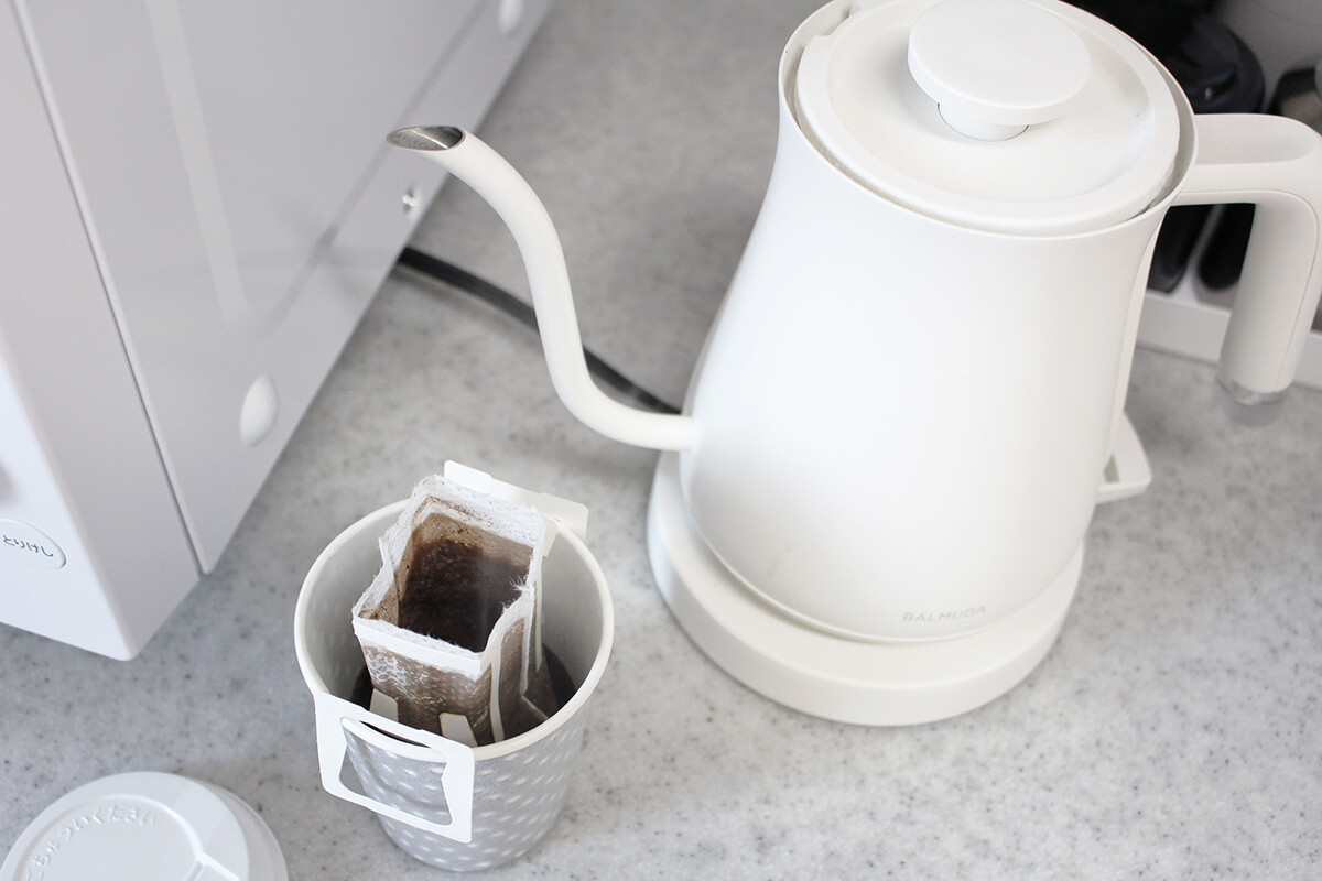 ペーパーカップ275mL 100個×20P 耐熱ペーパーカップ 柄付、１２個- 100均