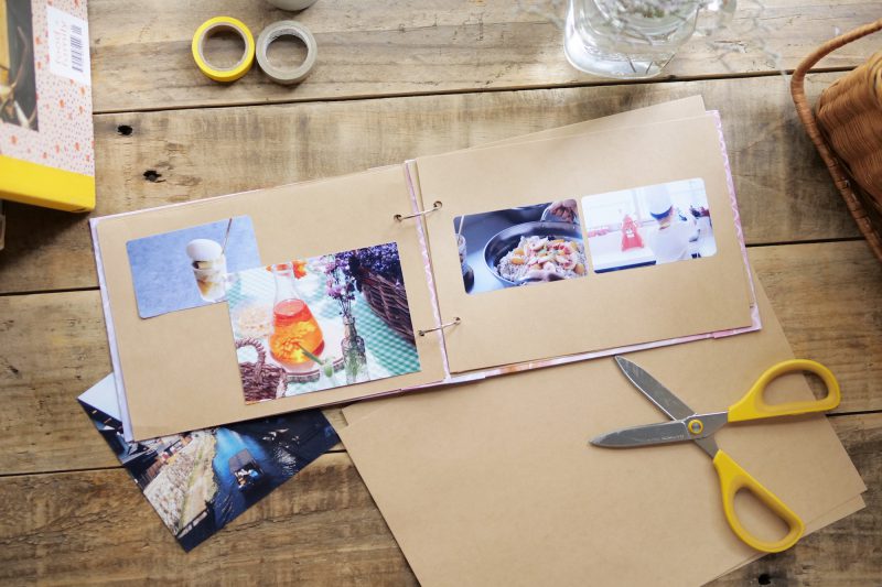 手作りアルバムの仕掛け どこでもドア+インスタ風 型紙2種セット ダウンロード販売- Happy Birthday Crafts ハピバクラフト- BOOTH