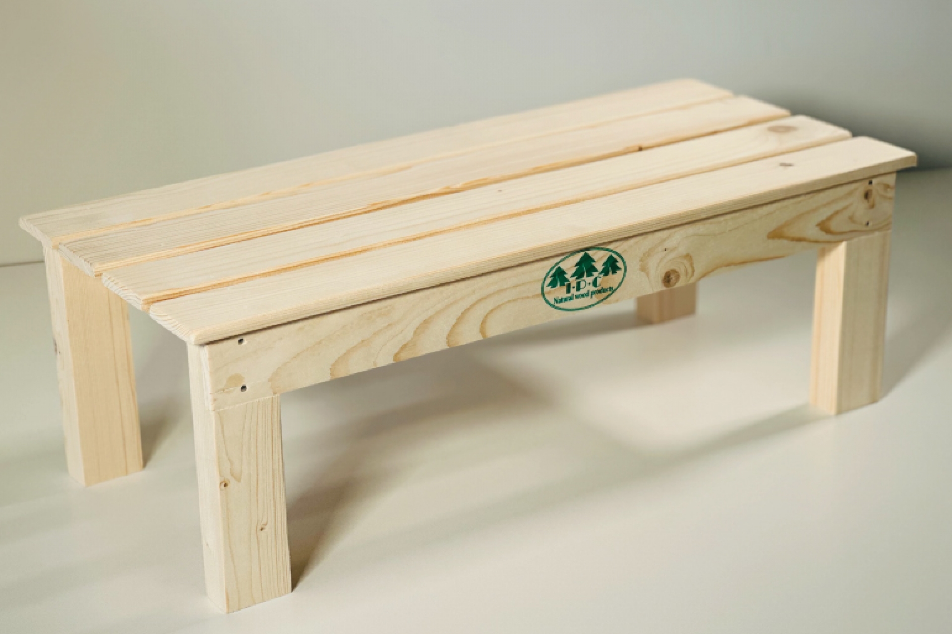 高さを自由に変えられる作業台