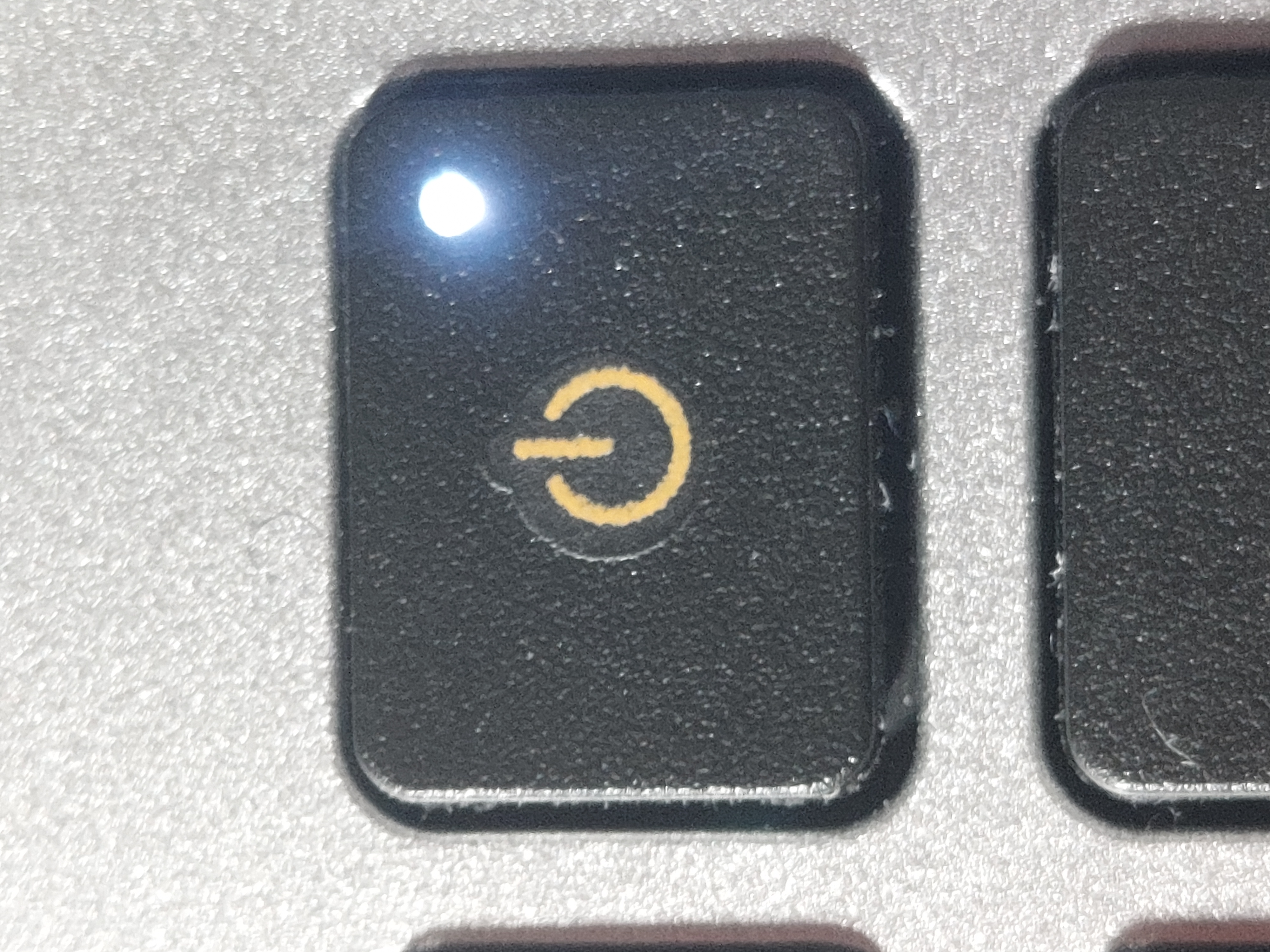 Appleは電源ボタンを過去のものにしようとしているデザインの重箱