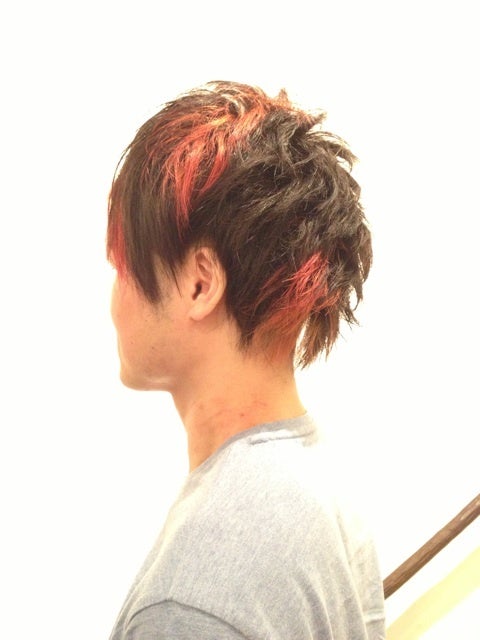 ツーブロック☆ラインアートcomfort by EMU international コンフォート バイ エムインターナショナルカスカベ のヘアスタイル美容院・美容室を予約するなら楽天ビューティ