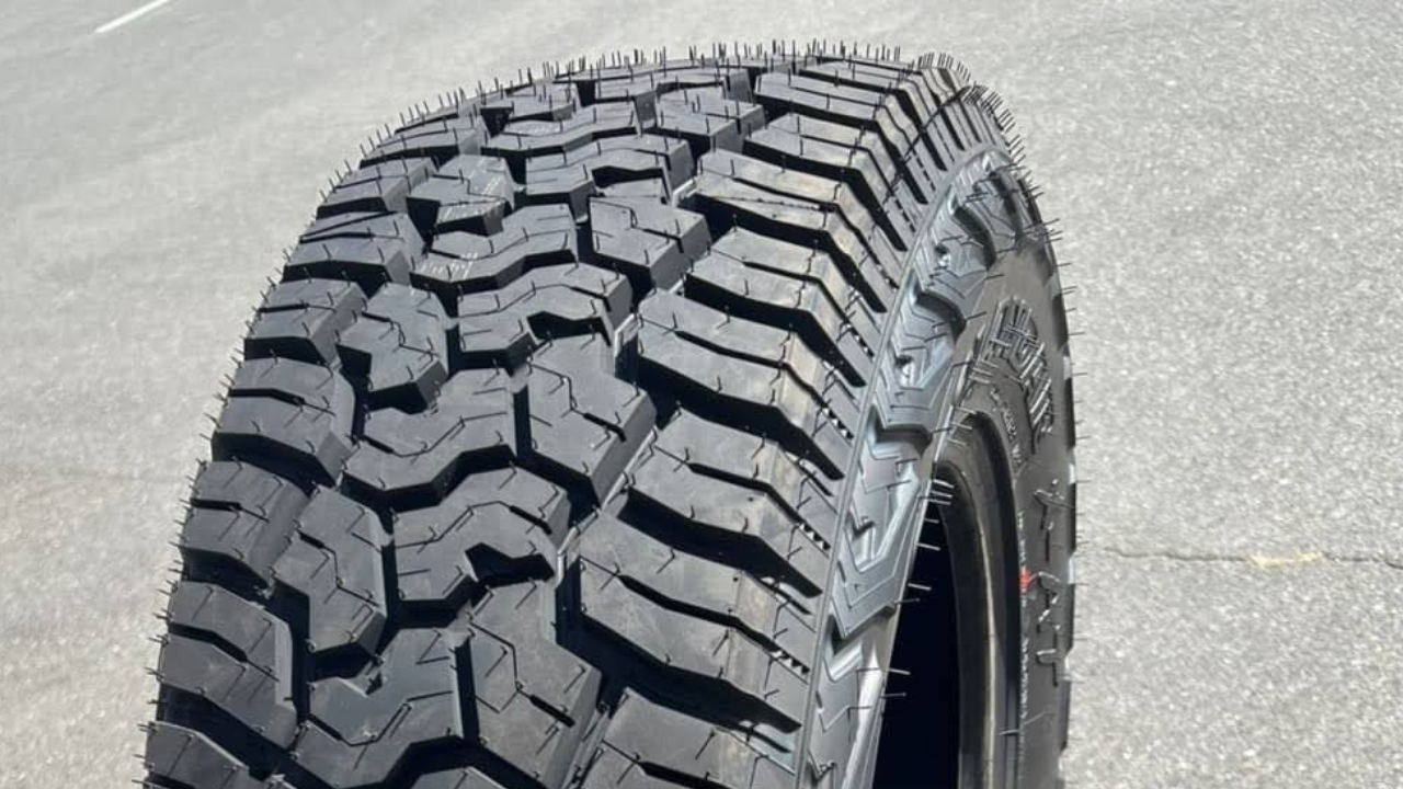 タイヤのヒゲの写真素材写真素材なら「写真AC」無料 フリー ダウンロードOK