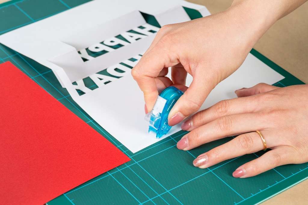 飛び出す仕掛けが楽しい♪ポップアップカードの作り方 - ペーパークラフト - クチュリエブログ