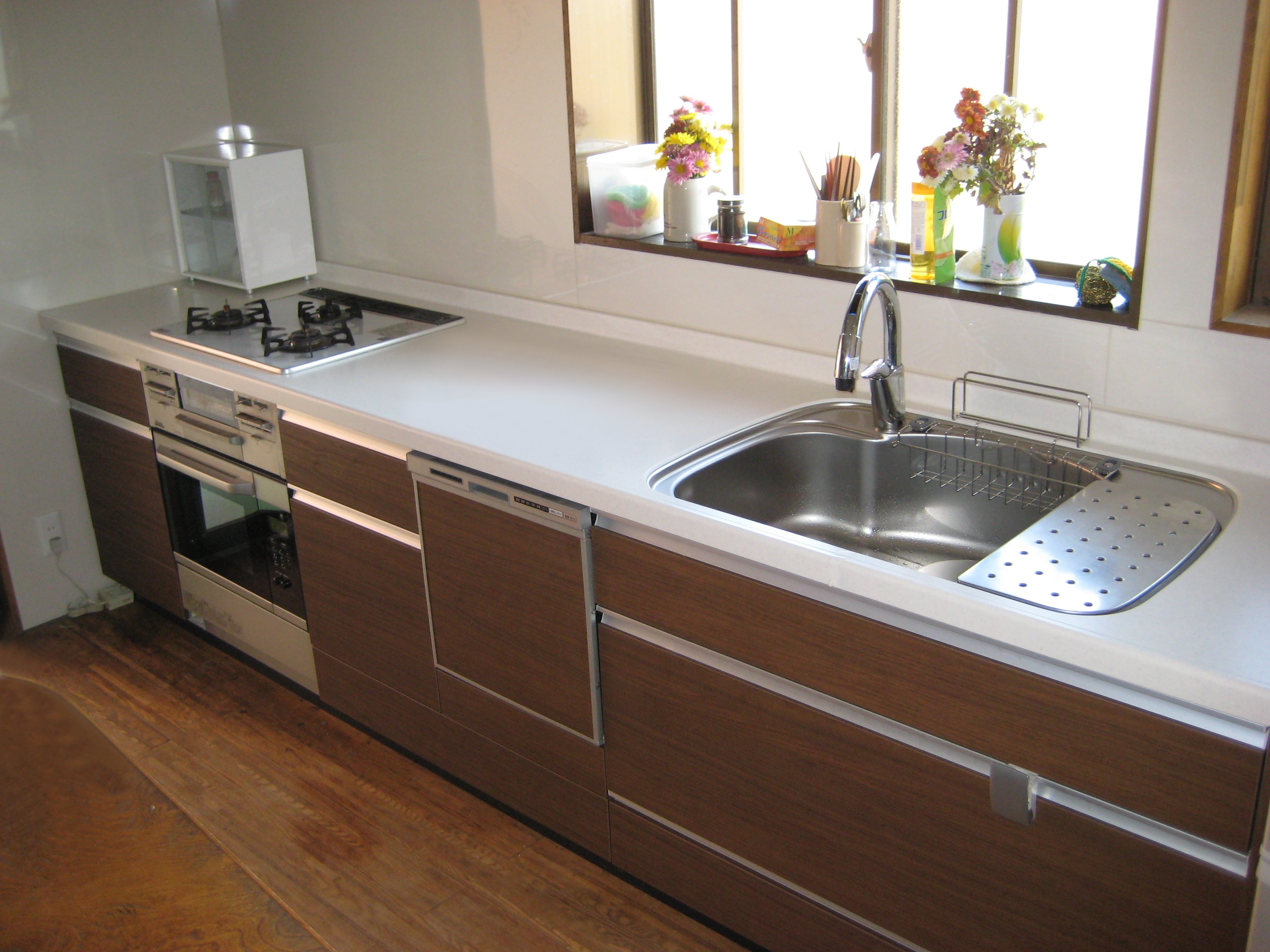 LIXIL トイレ手洗器 コフレル スリム壁付タイプ ハンドル水栓 単水栓クリエラスク 手洗器：オフホワイト壁給水・床排水YL-DA82SCHA LLN 別送品リフォーム用品・リフォーム工事 通販ホームセンターのカインズ