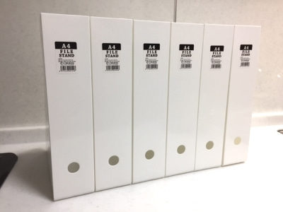 100均「A5ラック縦型」の商品情報とサイズ・収納例。セリアで販売 4973430003629