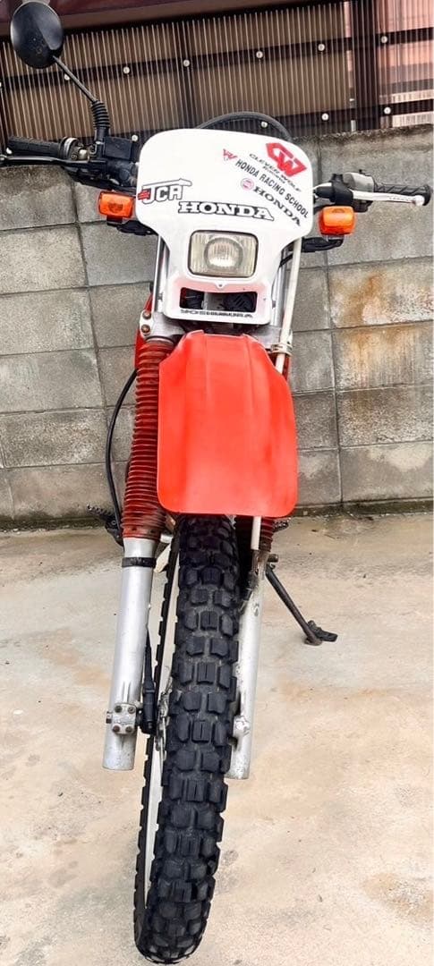 1日1投稿している「今日の書き散らし」 最近のなかで特にお気に入りを集めました。 -各言葉の出典は、Xのぼくのアカウント @kakichirashi から -ペン字硬筆鋼筆書道手寫handwriting美文字になりたい