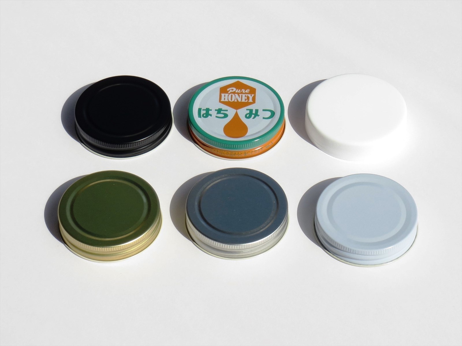 栓を抜いた瓶に、また蓋をしたい☆そんな時にあると便利な瓶のフタ用シリコン製「ボトルキャップ」おもしろグッズ＆アイテムノート