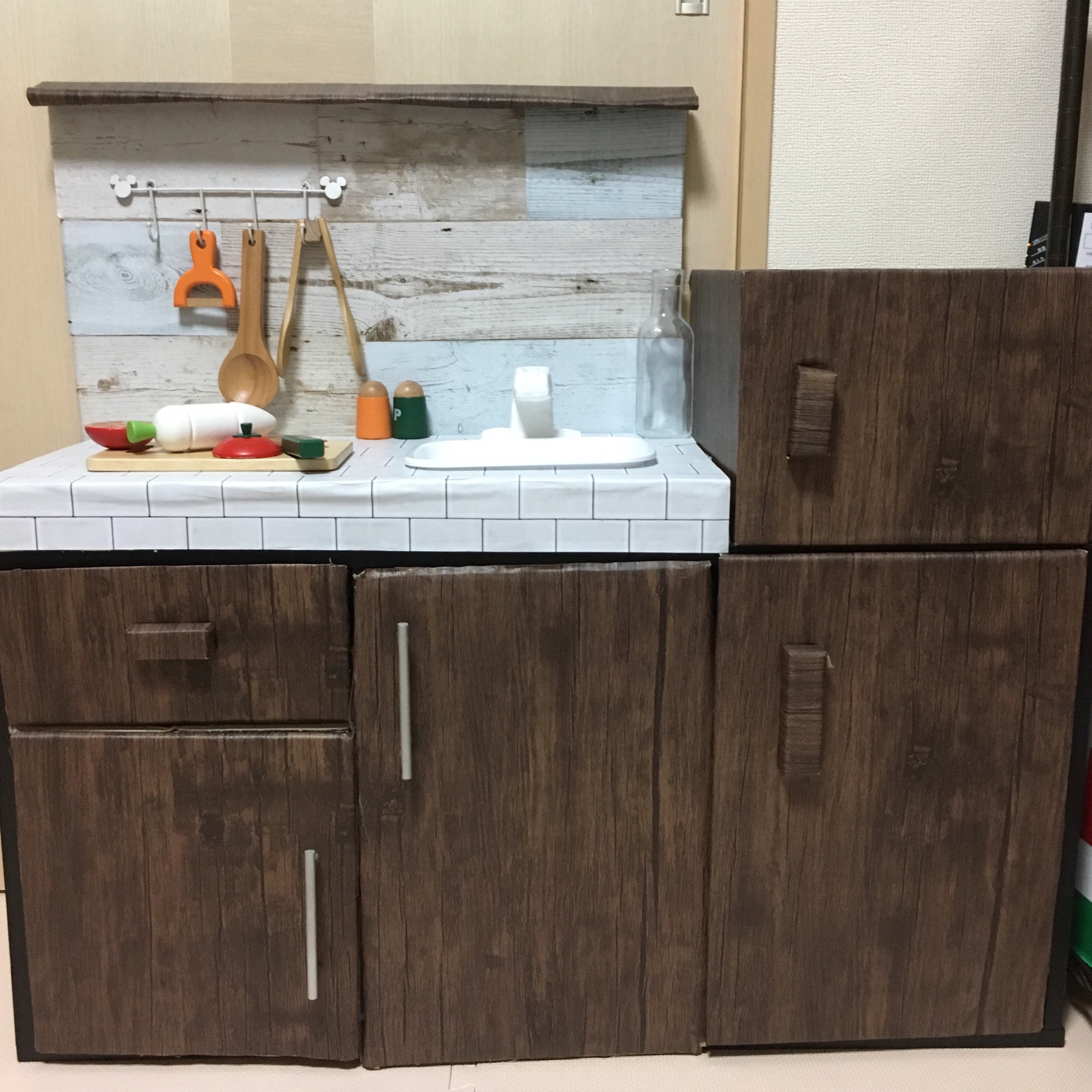 カラーBOXリメイク 2WAY!!お店屋さん&おままごとキッチンをDIY♡クギ・ネジなしで手作りできます