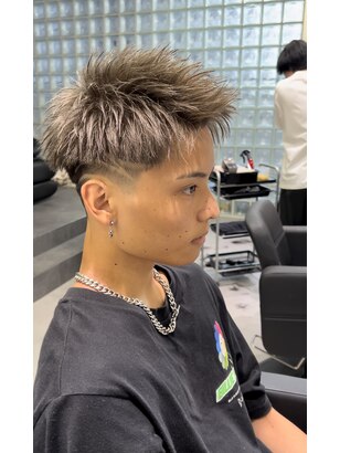 ツーブロック ラインアート：L102319495レミ lemi est のヘアスタイルホットペッパービューティ