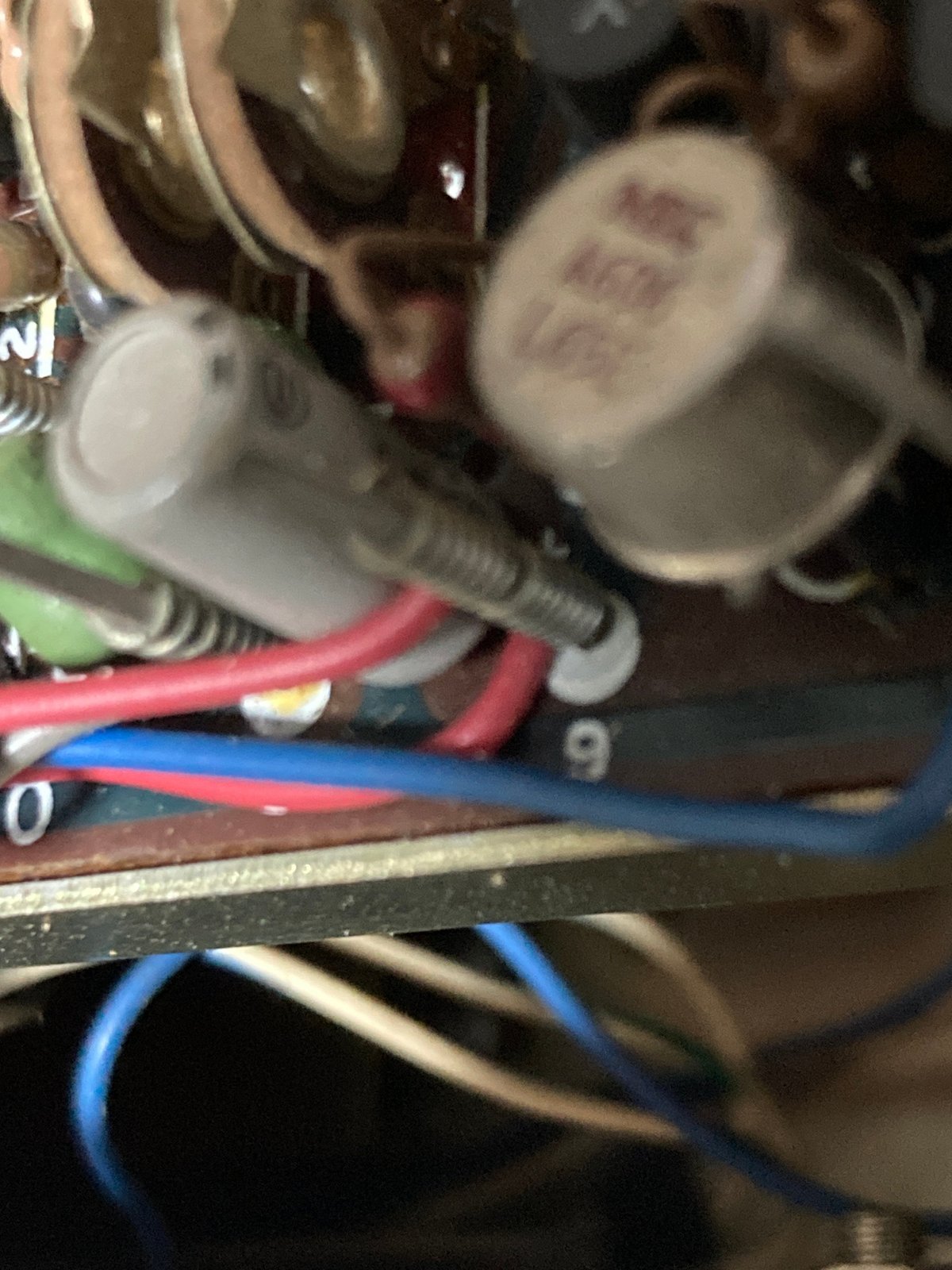 ワイヤ作業のための 4 つのワイヤ ラッピング テクニック